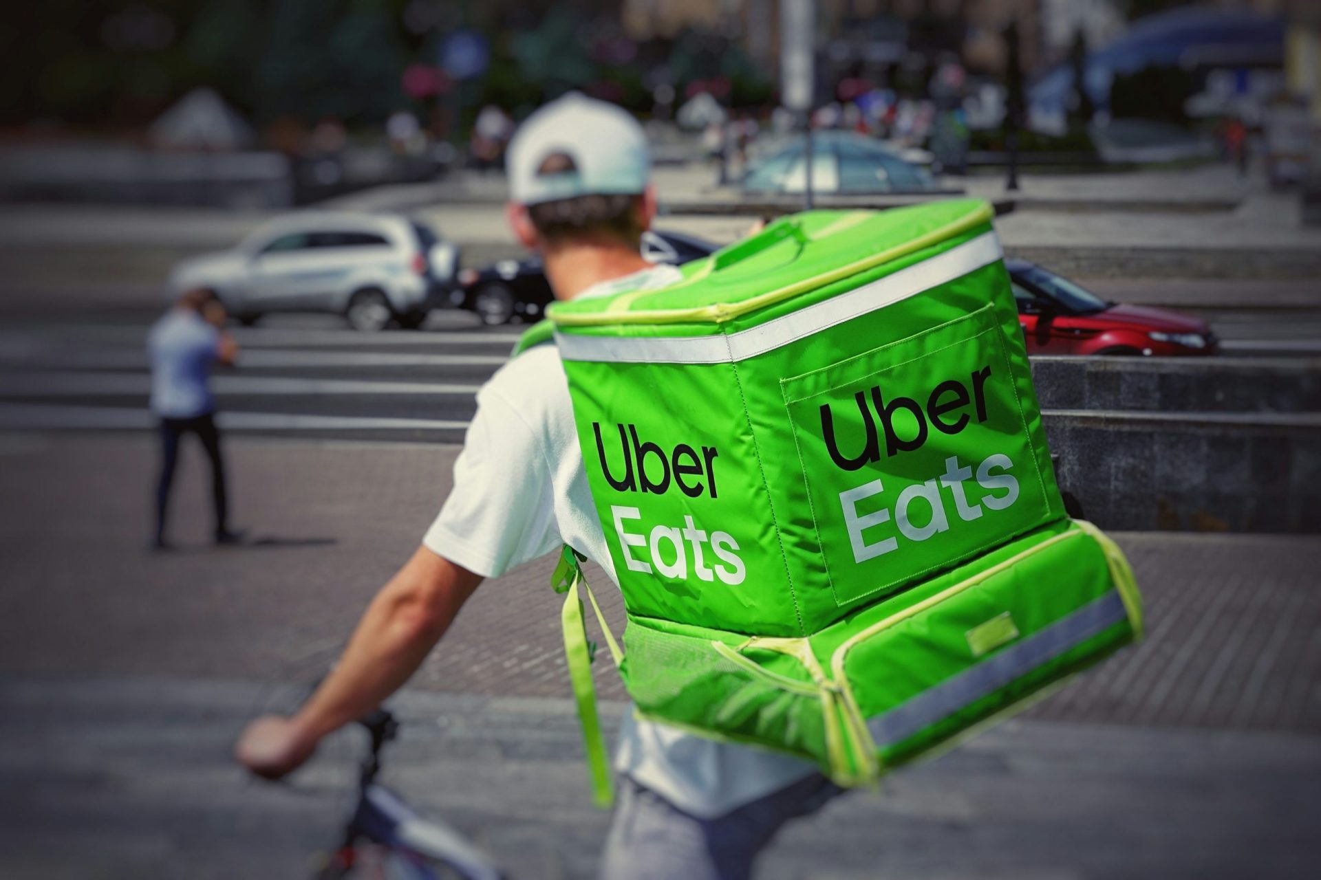 Food Delivery Logos: The Key to Brand Recognition and Customer Loyalty!