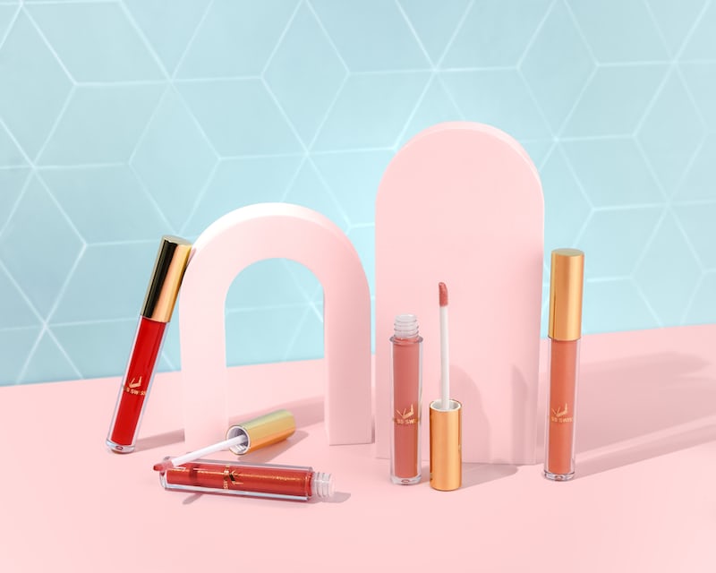 Lip Gloss Business: How to Start Your Own Successful Brand